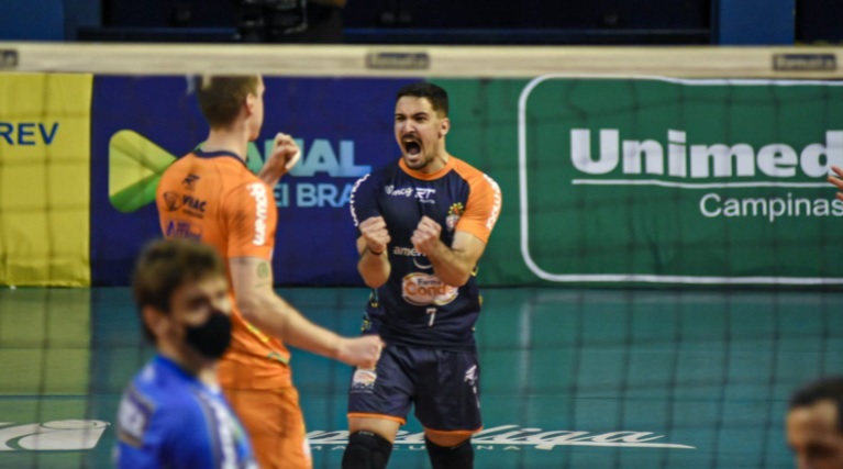 Pedro Teixeira/Vôlei Renata
