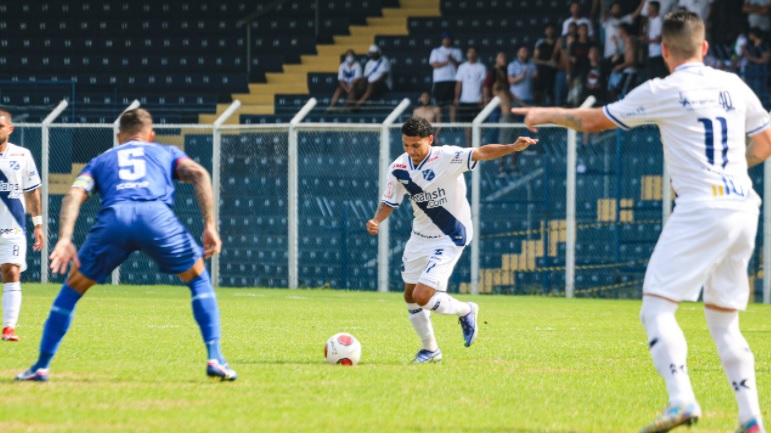 Bruno Castilho/EC Taubaté