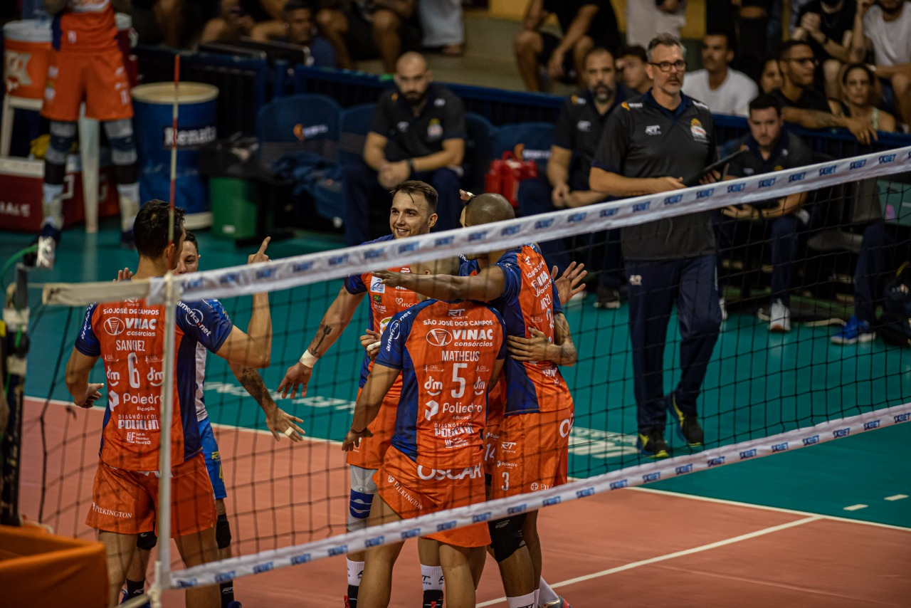 Pedro Teixiera/Vôlei Renata