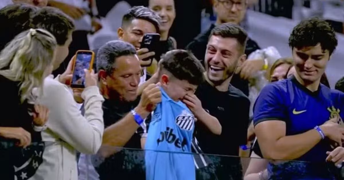 Corinthians é multado em R$ 20,5 mil após hostilização a menino na Arena